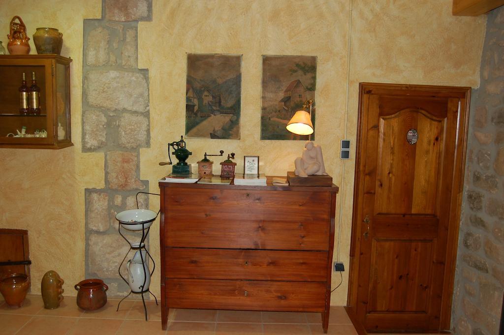 Cal Pastor Guest House La Pobla de Cervoles Eksteriør bilde