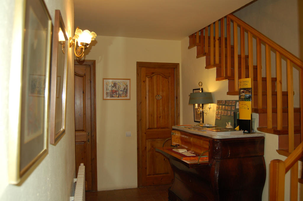 Cal Pastor Guest House La Pobla de Cervoles Eksteriør bilde